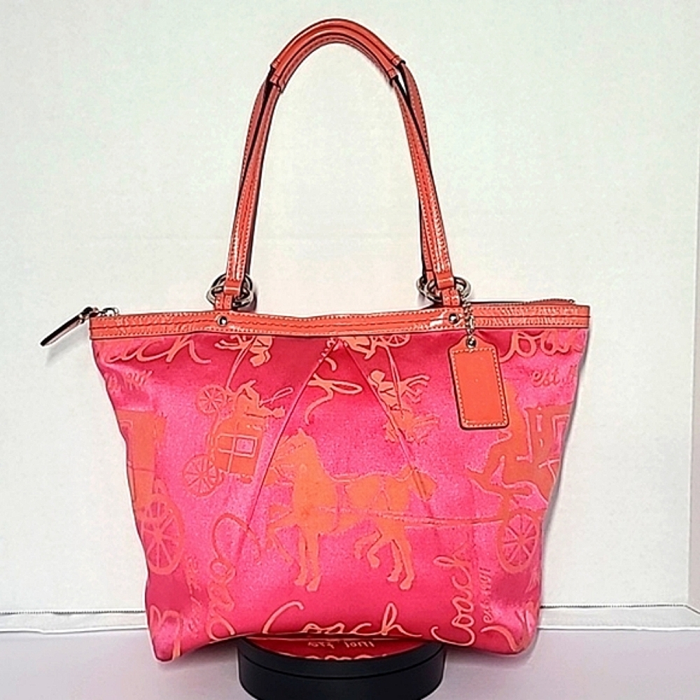 Coach Signature Horse & Carriage Small Pleated Tote